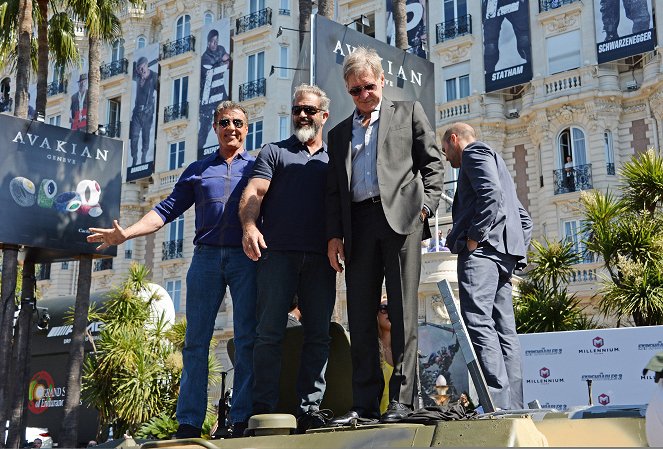 Expendables: Postradatelní 3 - Z akcí - Sylvester Stallone, Mel Gibson, Harrison Ford