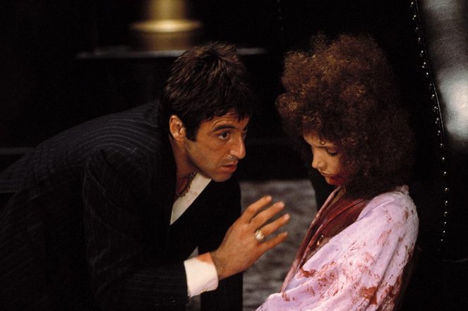 Zjizvená tvář - Z filmu - Al Pacino, Mary Elizabeth Mastrantonio
