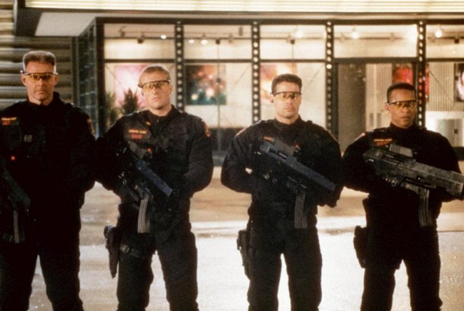 Univerzální voják: Zpět v akci - Z filmu - Jean-Claude Van Damme, Michael Jai White