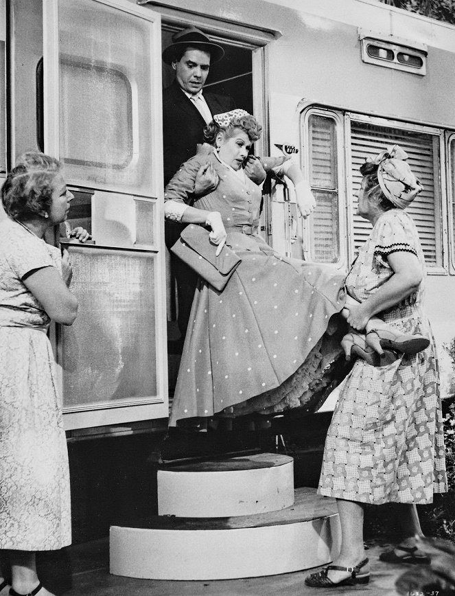 The Long, Long Trailer - Z filmu - Desi Arnaz, Lucille Ball