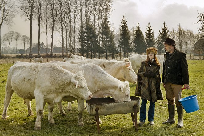 Vesničanka v Paříži - Z filmu - Isabelle Huppert, Jean-Pierre Darroussin