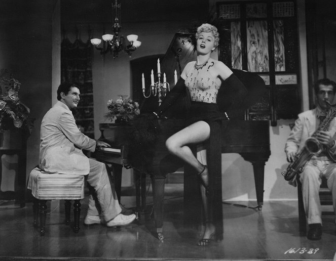 Liberace, Shelley Winters