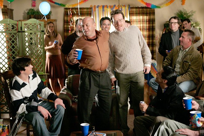 Perníkový táta - Pilotní díl - Z filmu - RJ Mitte, Dean Norris, Bryan Cranston