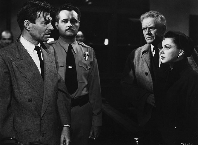 Zrodila se hvězda - Z filmu - James Mason, Charles Bickford, Judy Garland