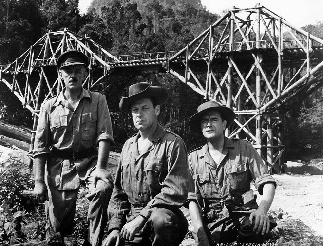 Most přes řeku Kwai - Z natáčení - Alec Guinness, William Holden, Jack Hawkins