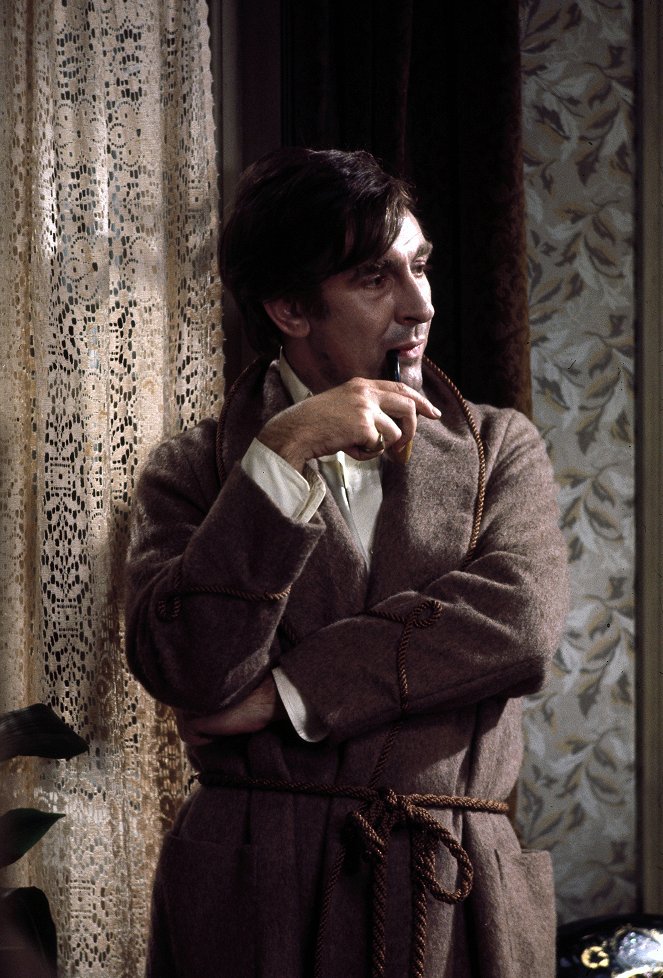 Soukromý život Sherlocka Holmese - Z filmu - Robert Stephens