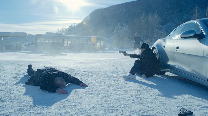 Boj sněžného pluhu s mafií - Z filmu