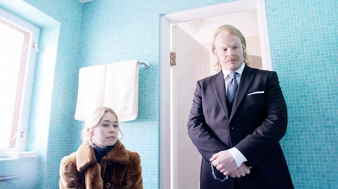 Boj sněžného pluhu s mafií - Z filmu - Birgitte Hjort Sørensen, Anders Baasmo Christiansen