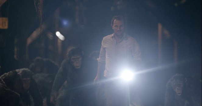 Úsvit planety opic - Z filmu - Jason Clarke