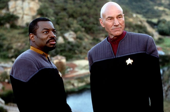 Star Trek IX: Vzpoura - Z filmu - LeVar Burton, Patrick Stewart