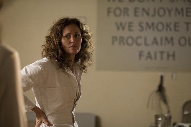 The Leftovers - The Prodigal Son Returns - Photos - Amy Brenneman