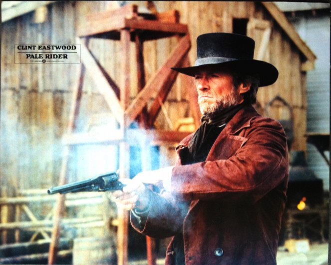 Bledý jezdec - Fotosky - Clint Eastwood