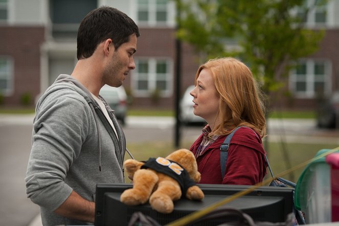 Brian Hallisay, Sarah Snook