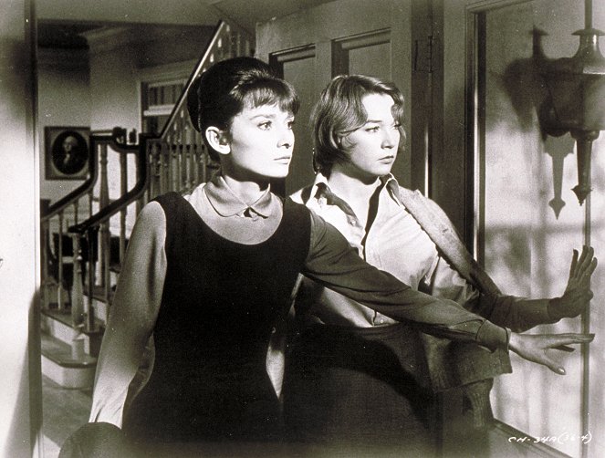 Audrey Hepburn, Shirley MacLaine