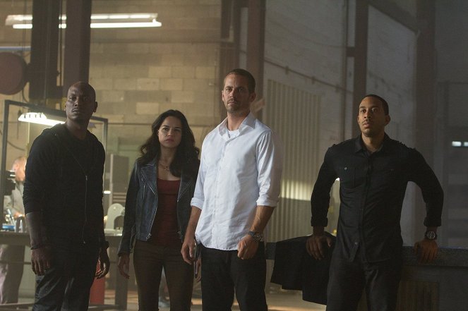Rychle a zběsile 7 - Z filmu - Tyrese Gibson, Michelle Rodriguez, Paul Walker, Ludacris
