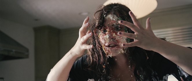 Let's Kill Ward's Wife - Z filmu - Dagmara Dominczyk