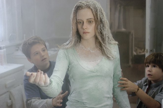 Zathura: Vesmírne dobrodružstvo - Z filmu - Josh Hutcherson, Kristen Stewart, Jonah Bobo
