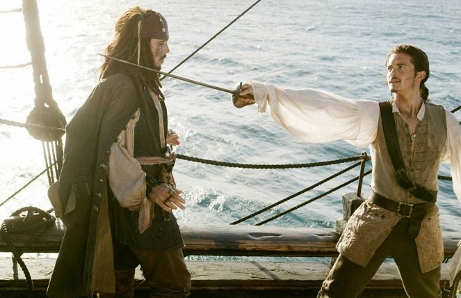 Piráti z Karibiku: Truhla mrtvého muže - Z filmu - Johnny Depp, Orlando Bloom