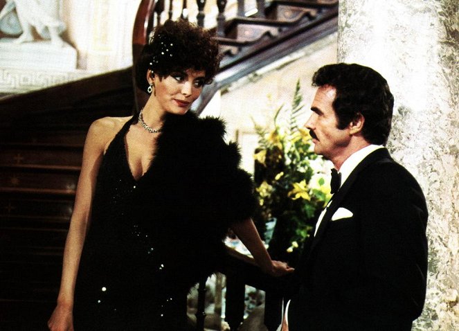 Hra s diamanty - Z filmu - Lesley-Anne Down, Burt Reynolds