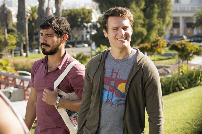 Raúl Castillo, Jonathan Groff