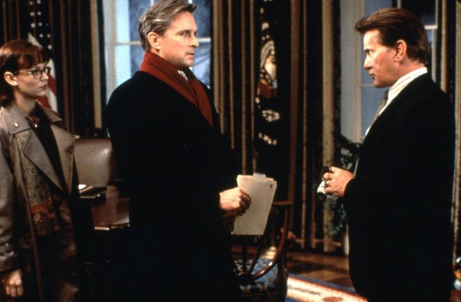 Americký prezident - Z filmu - Samantha Mathis, Michael Douglas, Martin Sheen