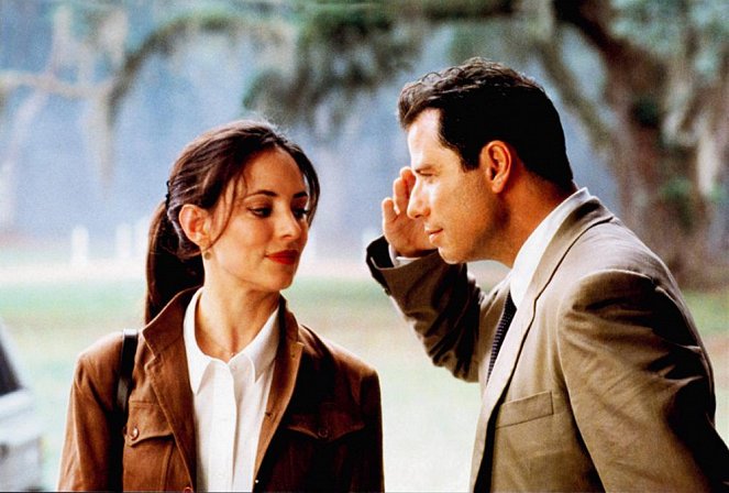 Generálova dcera - Z filmu - Madeleine Stowe, John Travolta