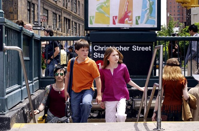 Malý Manhattan - Z filmu - Josh Hutcherson, Charlotte Ray Rosenberg