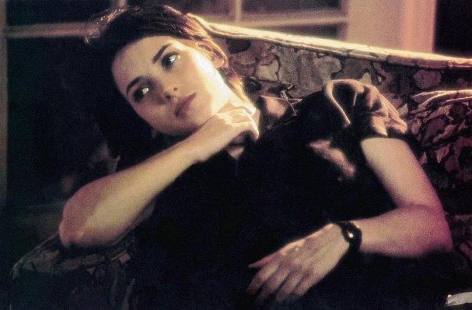 Bolestná realita - Z filmu - Winona Ryder