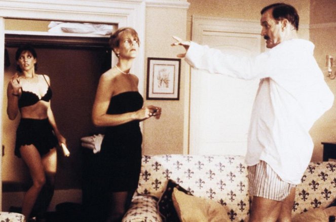 Divoká stvoření - Z filmu - Carey Lowell, Jamie Lee Curtis, John Cleese