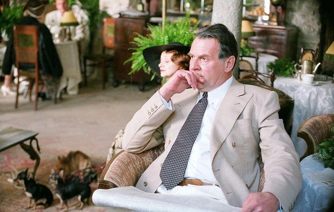 Vějíř lady Windermerové - Z filmu - Tom Wilkinson