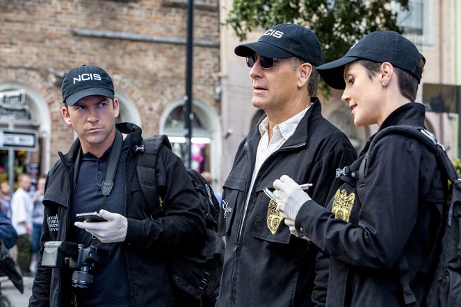 Námořní vyšetřovací služba: New Orleans - Ten, kdo mě hlídá - Z filmu - Lucas Black, Scott Bakula, Zoe McLellan