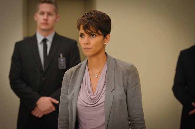 Extant - A New World - Photos - Halle Berry