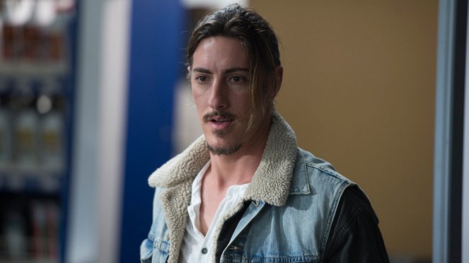 Městečko Haven - Odpočítávání - Z filmu - Eric Balfour