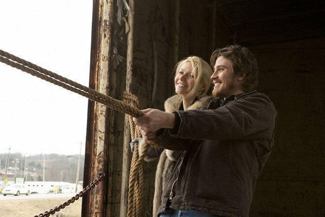 Síla country - Z filmu - Gwyneth Paltrow, Garrett Hedlund