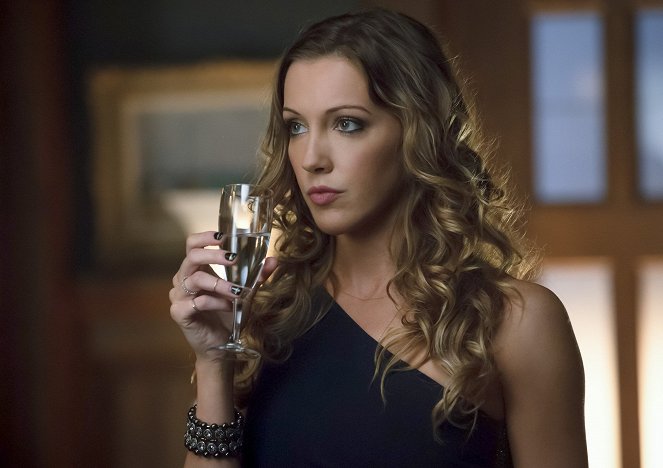 Arrow - Zkouška ohněm - Z filmu - Katie Cassidy