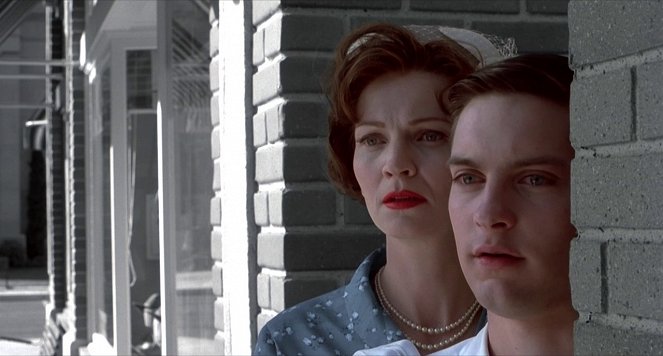 Pleasantville: Městečko zázraků - Z filmu - Joan Allen, Tobey Maguire