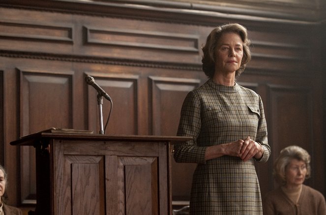 Neopouštěj mě - Z filmu - Charlotte Rampling