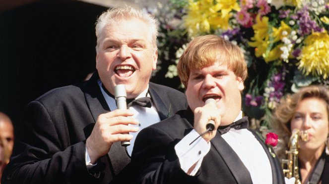 Brian Dennehy, Chris Farley