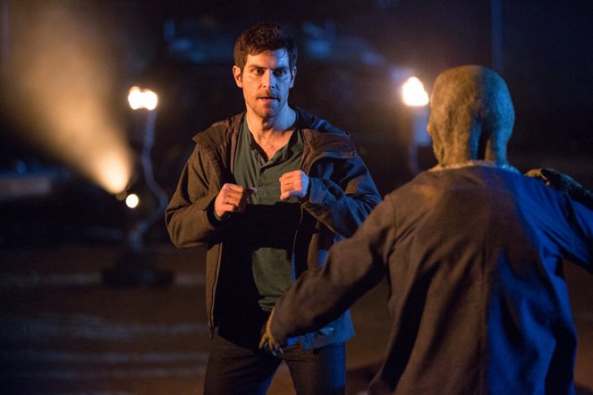 Grimm - Dálnice plná slz - Z filmu - David Giuntoli