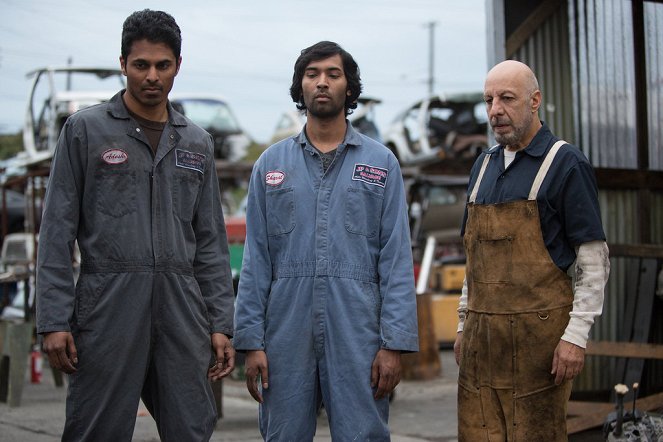 Tarun Shetty, Amitesh Prasad, Erick Avari