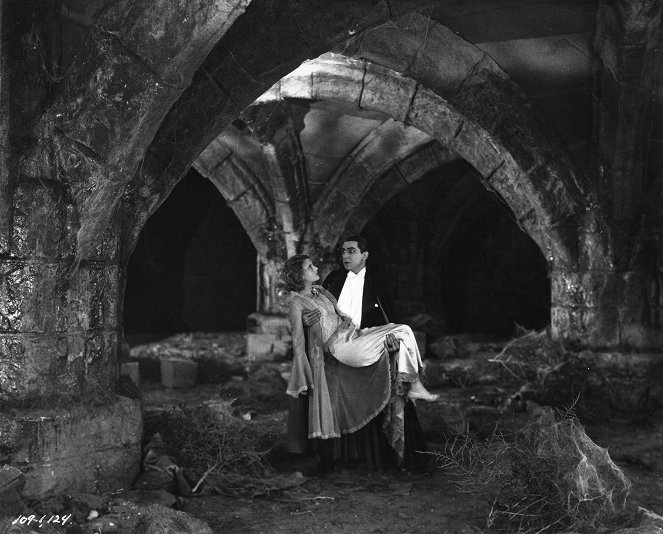 Dracula - Z filmu - Helen Chandler, Bela Lugosi