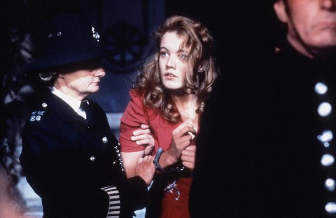 Chicago Joe a holka ze šantánu - Z filmu - Emily Lloyd