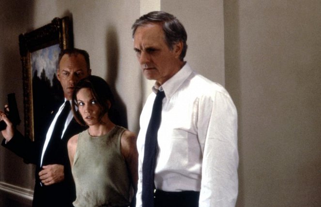 Vražda v Bílém domě - Z filmu - Diane Lane, Alan Alda