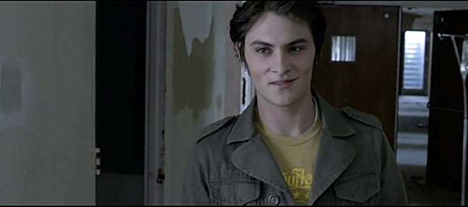 Shiloh Fernandez