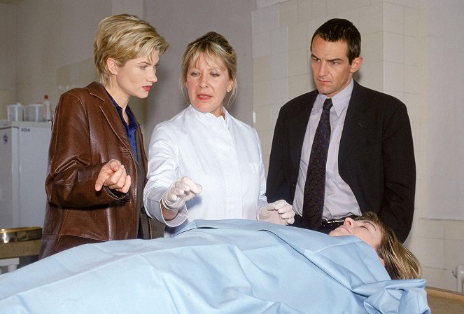 Specialisté na vraždy - Porodní bolesti - Z filmu - Astrid M. Fünderich, Barbara M. Ahren, Hans-Werner Meyer