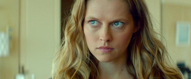 Zabij mě třikrát - Z filmu - Teresa Palmer