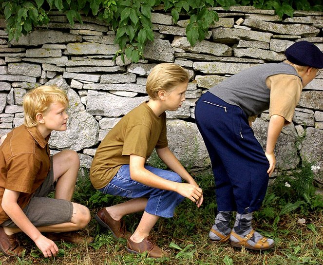 Malí Jönssonovi na letním táboře - Z filmu - Anton Pettersson, Buster Söderström