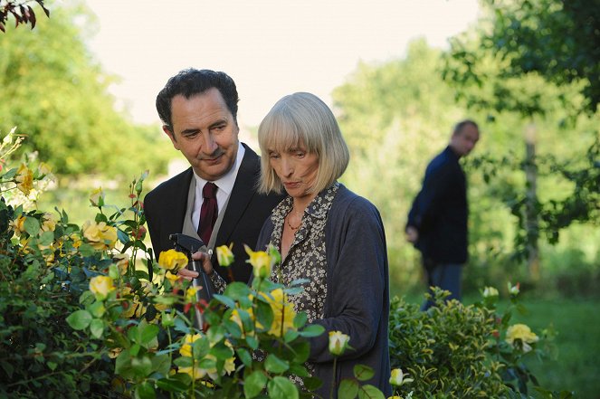 Rodina k pronájmu - Z filmu - François Morel, Edith Scob, Benoît Poelvoorde