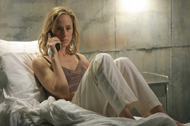 24 hodin - Day 5: 3:00 a.m.-4:00 a.m. - Z filmu - Kim Raver