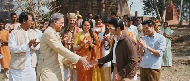 Lootera - Z filmu - Barun Chanda, Sonakshi Sinha, Ranveer Singh, Vikrant Massey